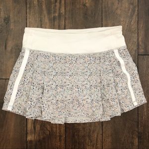 SOLD lululemon RARE tennis skirt